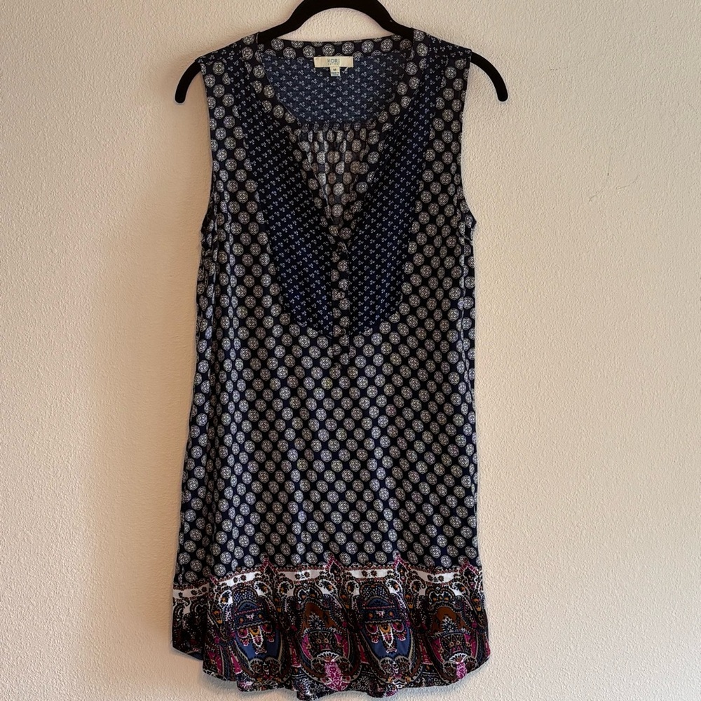 Kori America Women's Navy and White Patterned Tunic Size Medium